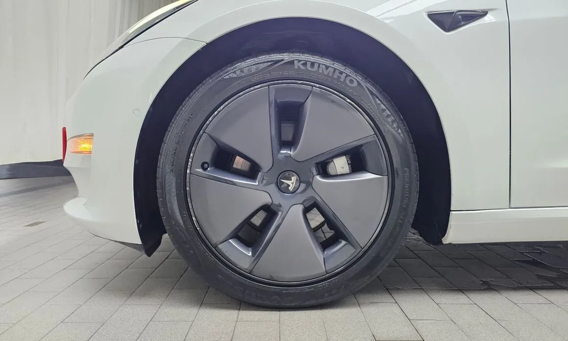 Tesla Model 3 2021 из KR, фото 6