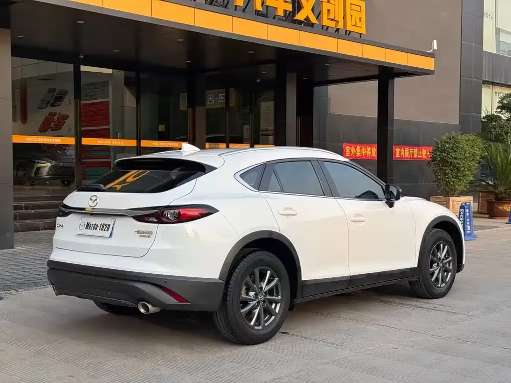 Mazda CX-4 — фото 3