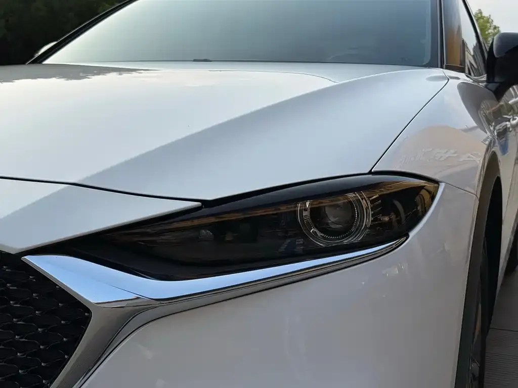 Mazda CX-4 — фото 2