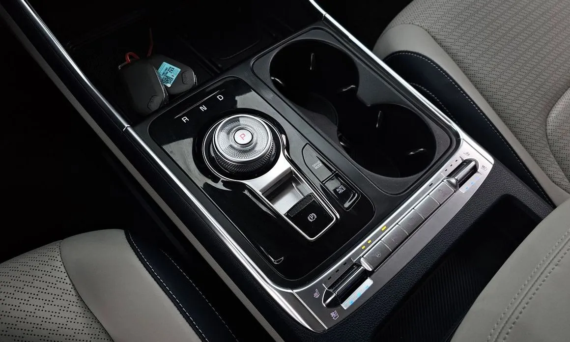 Kia Carnival 2025 из KR, фото 2
