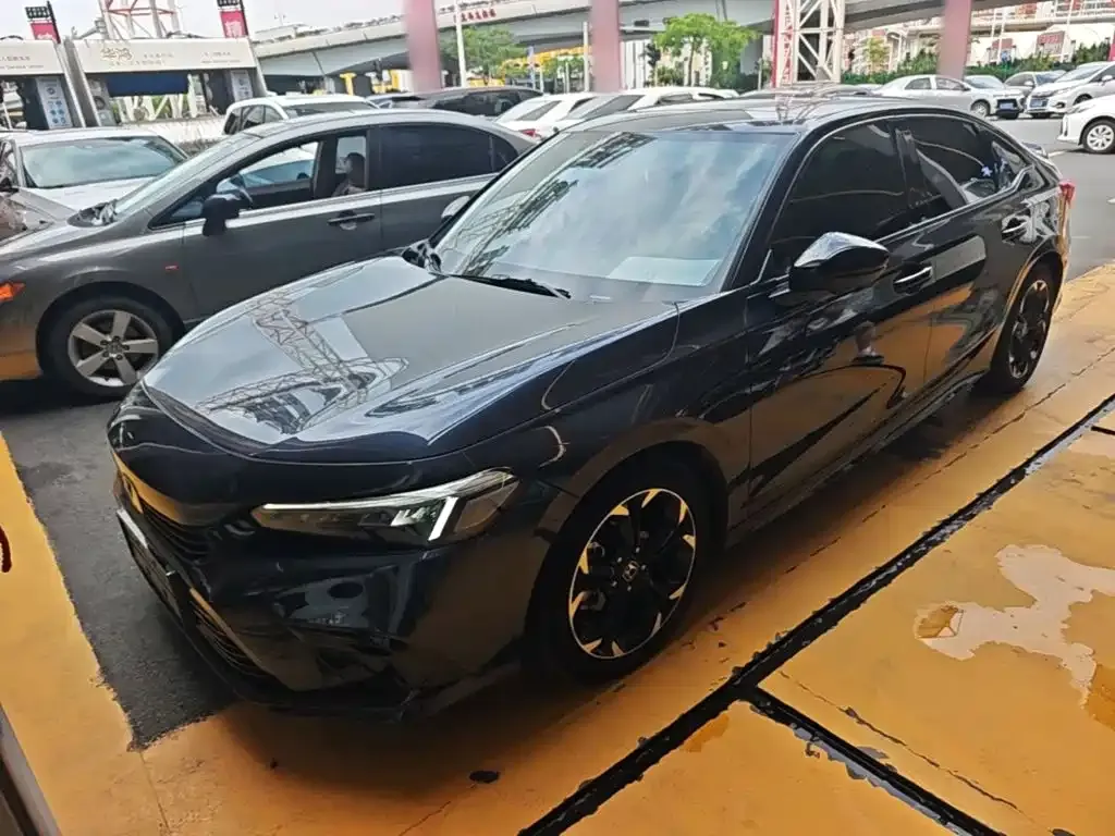 Honda Civic — фото 6