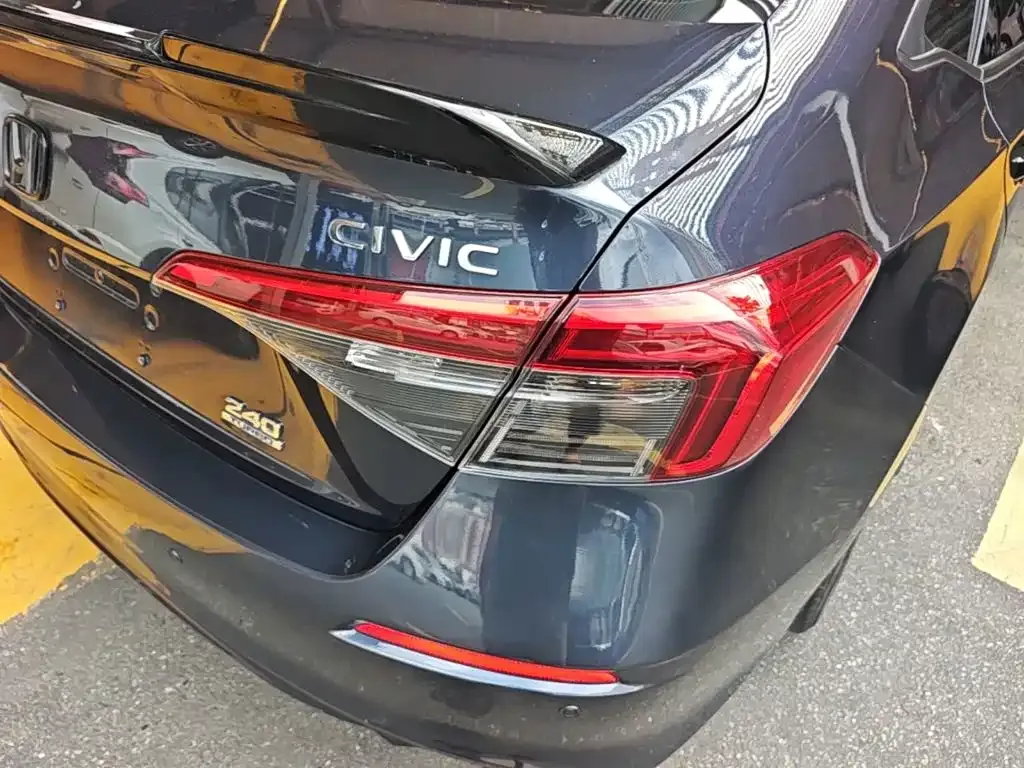 Honda Civic — фото 7