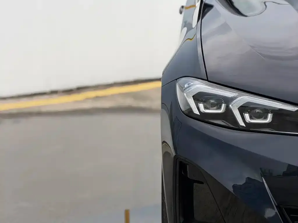 BMW i3 — фото 3