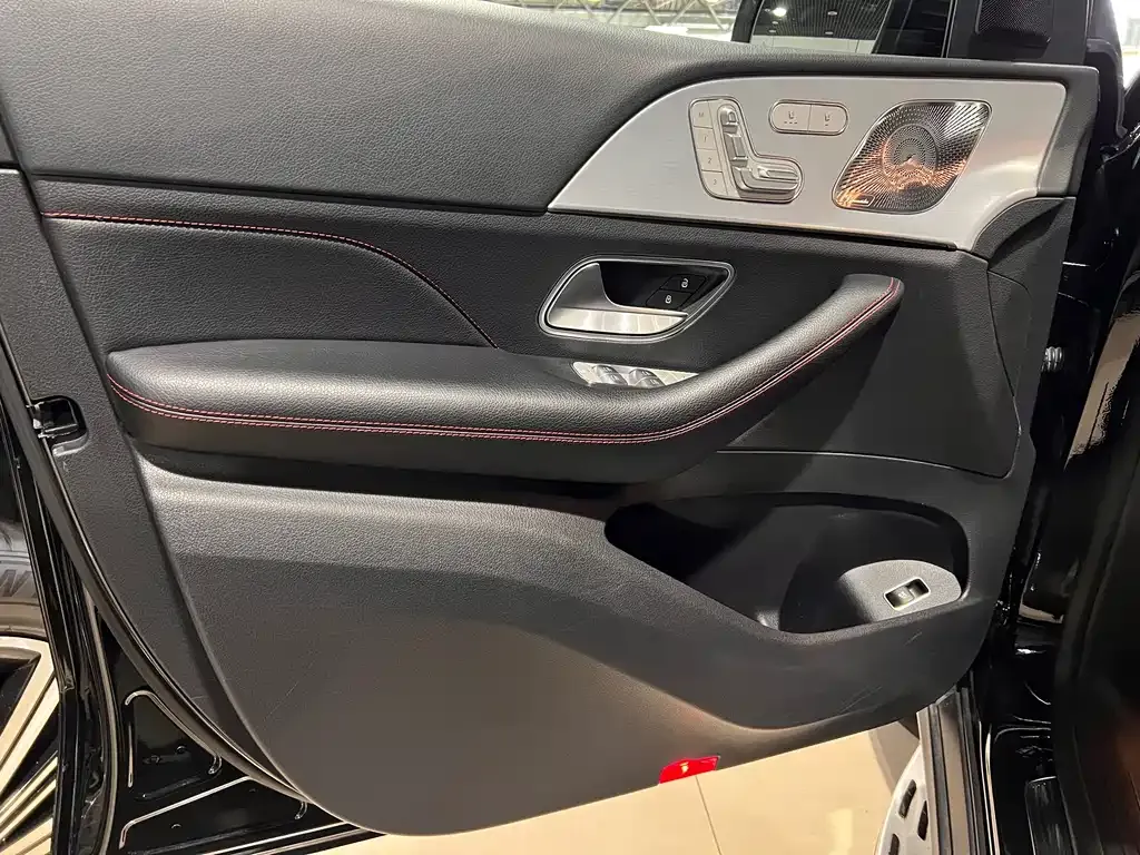 Mercedes-Benz GLE AMG — фото 10