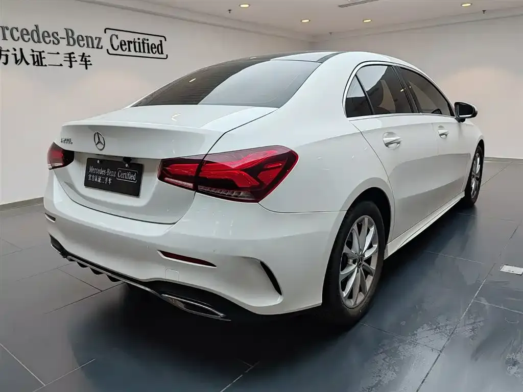 Mercedes-Benz A-Class — фото 10