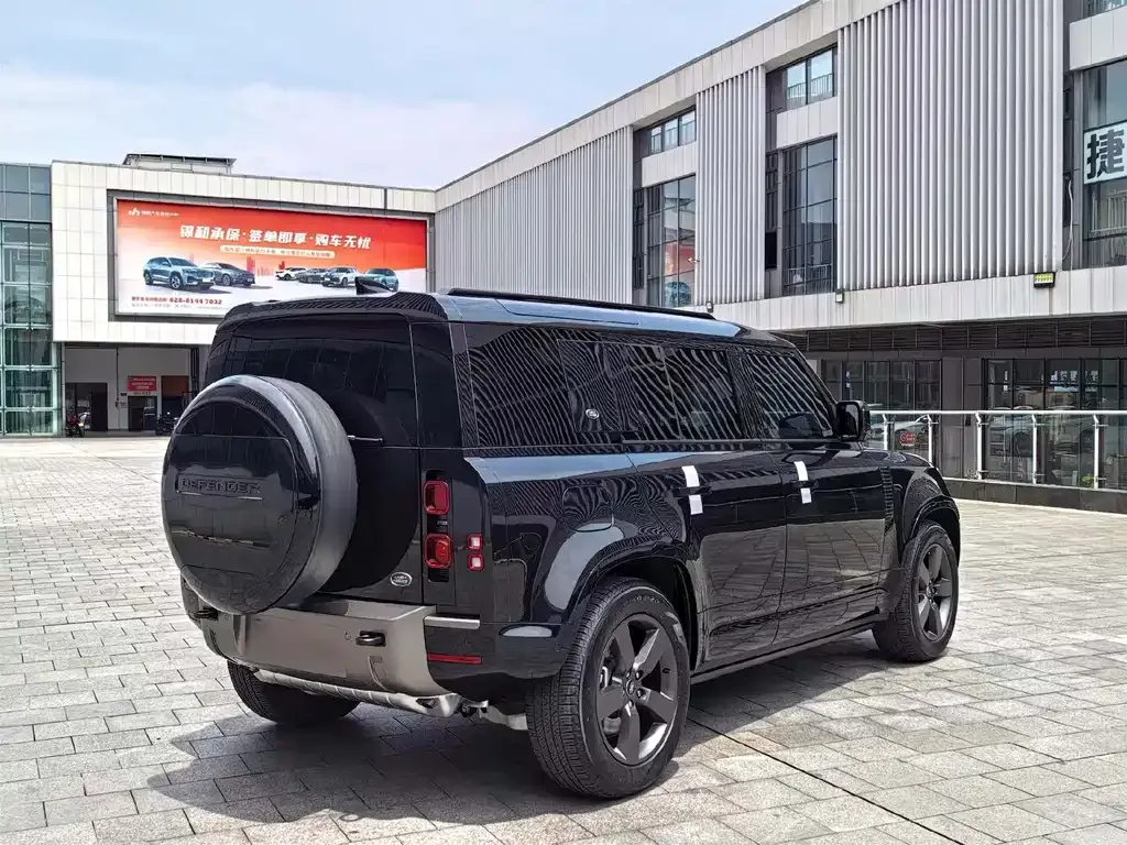 Land Rover Defender — фото 4