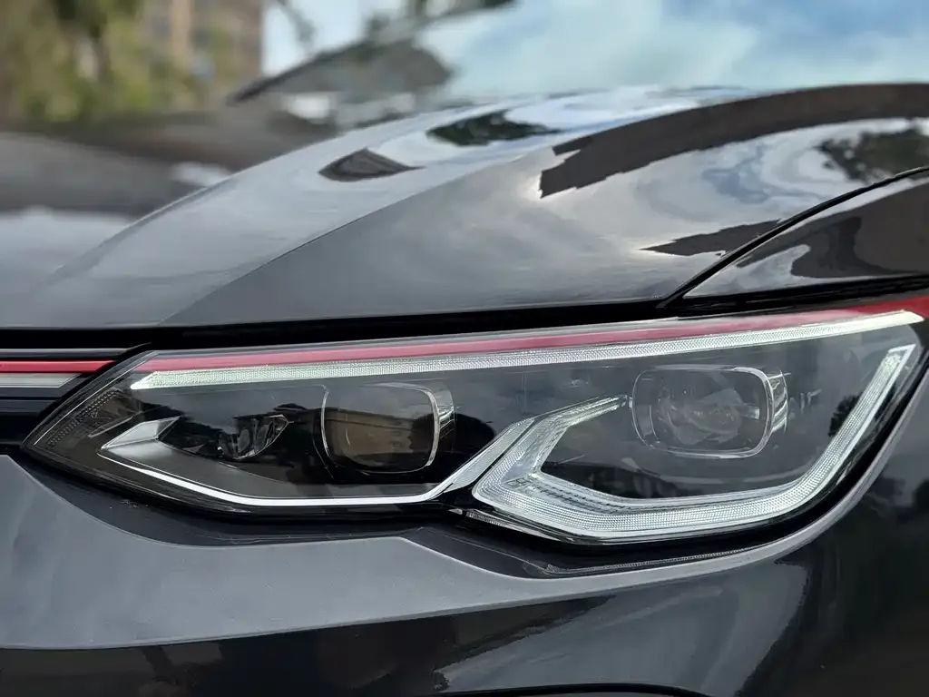 Volkswagen Golf GTI — фото 6