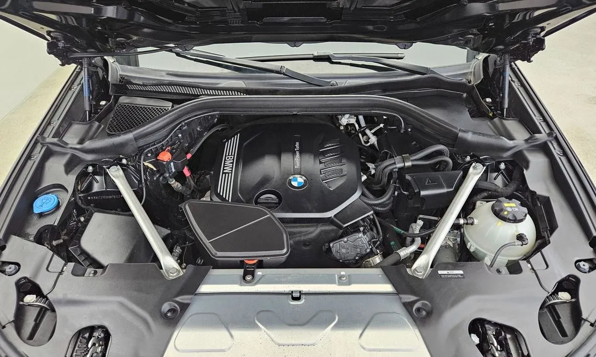 BMW X3 2021 из KR, фото 9