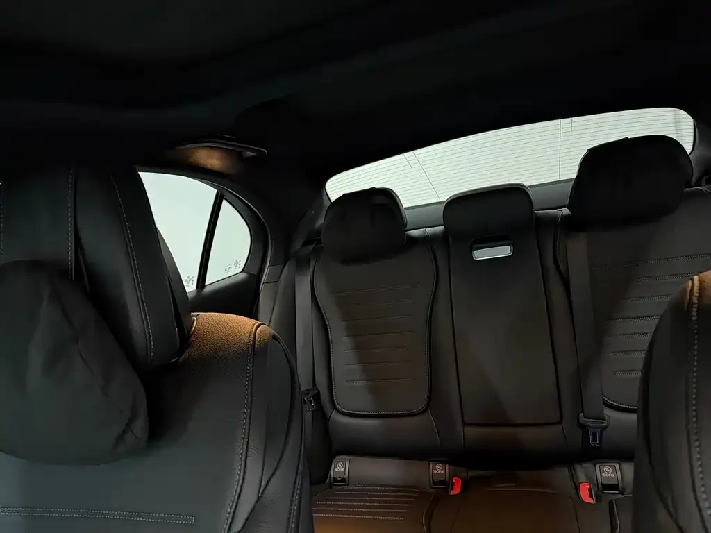 Mercedes-Benz C-Class 2023 из CN, фото 5