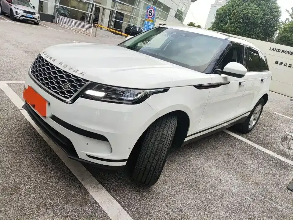 Land Rover Velar — фото 1
