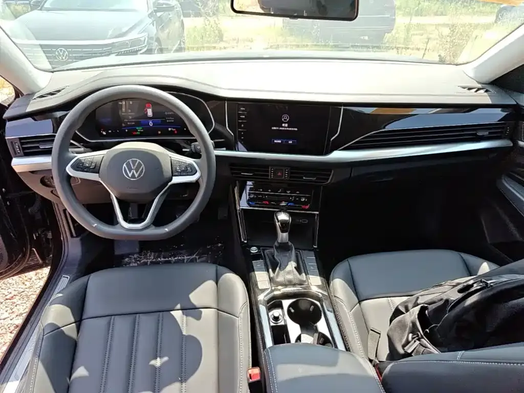 Volkswagen 帕萨特插电混动 — фото 4