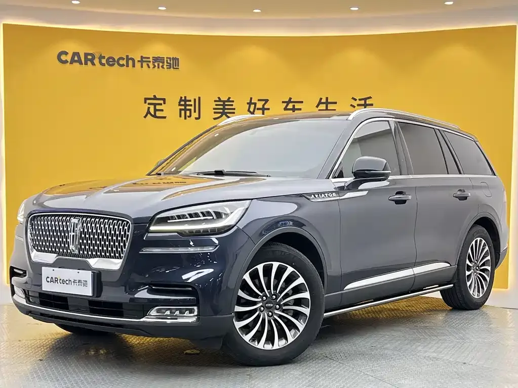 Lincoln Aviator — фото 1