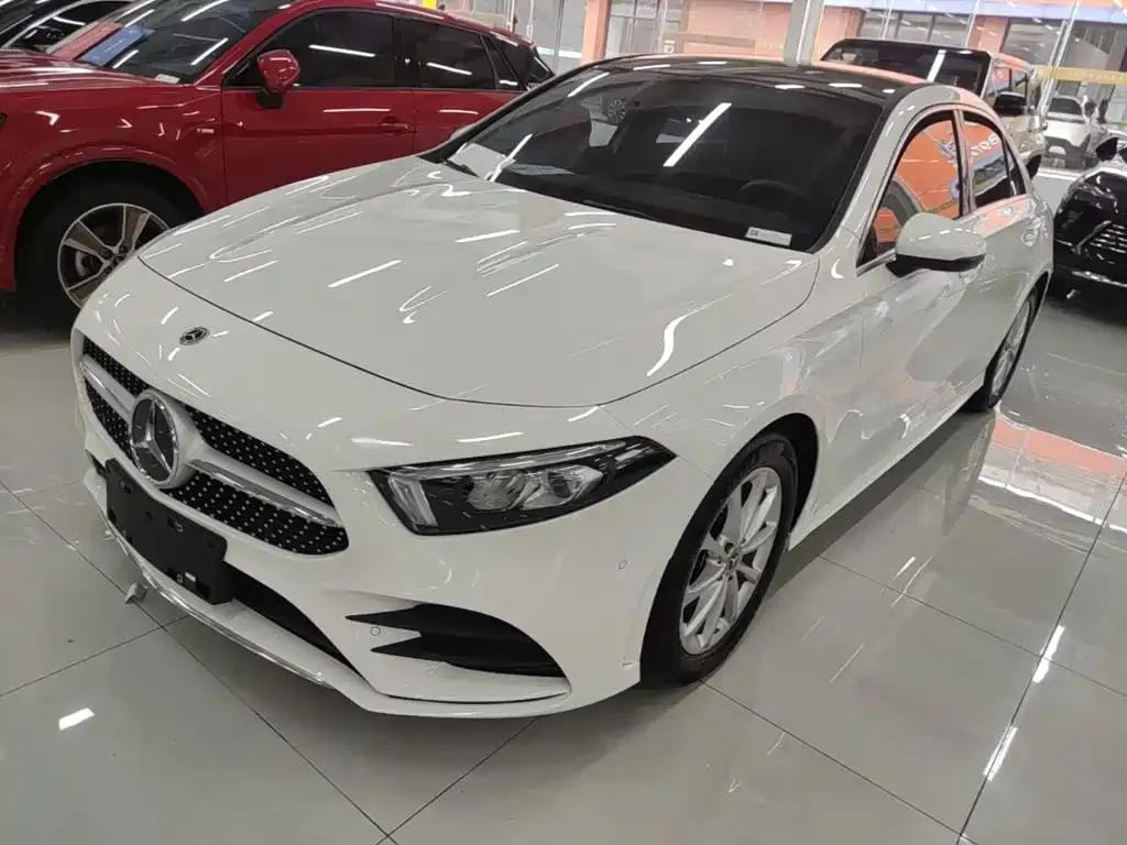 Mercedes-Benz A-Class — фото 10