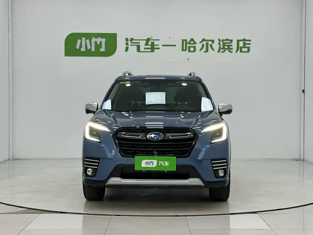 Subaru Forester — фото 2