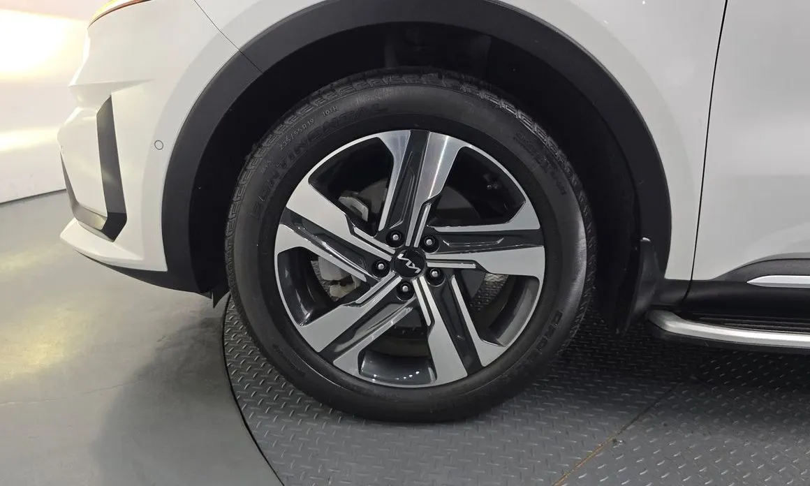 Kia Sorento — фото 7