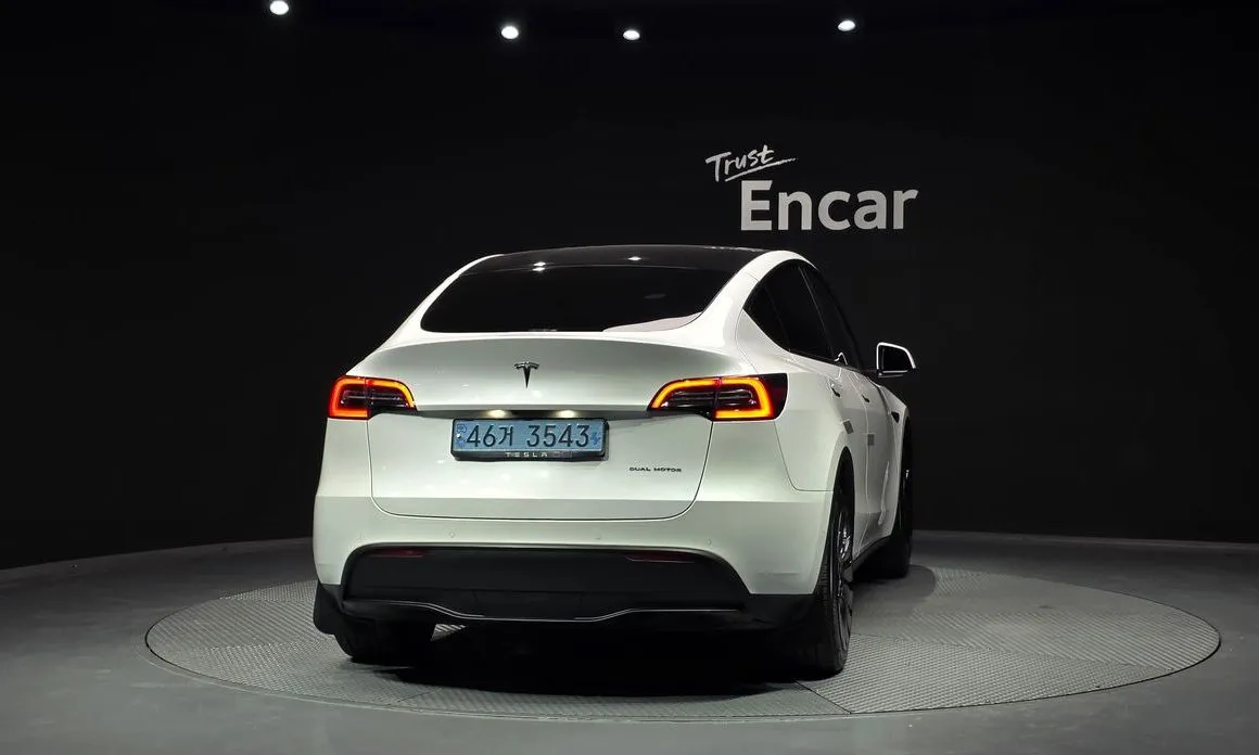 Tesla Model Y 2022 из KR, фото 9
