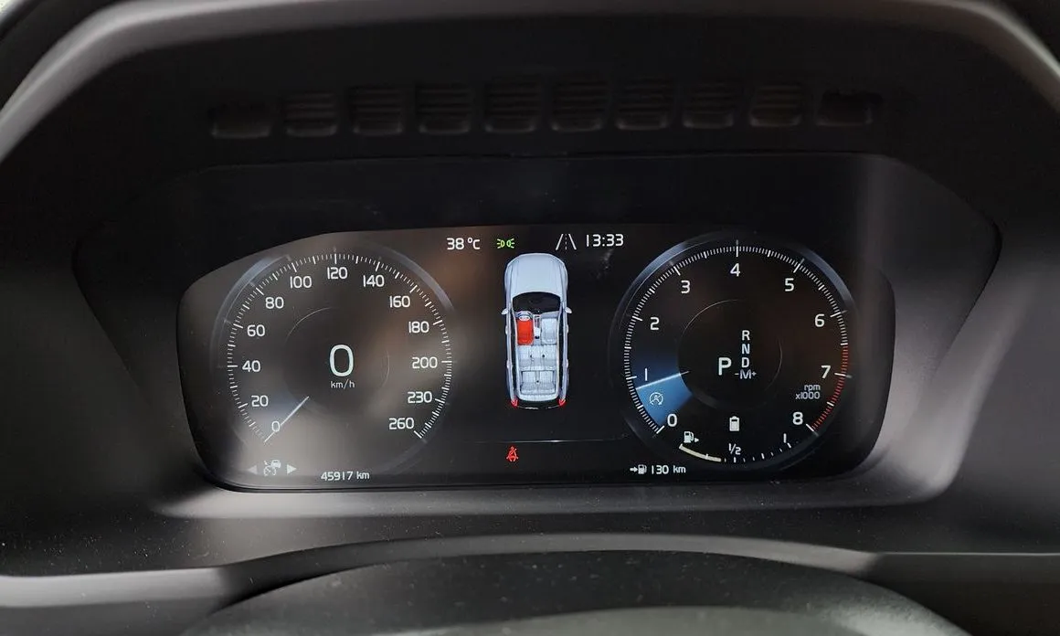 Volvo XC90 2021 из KR, фото 9