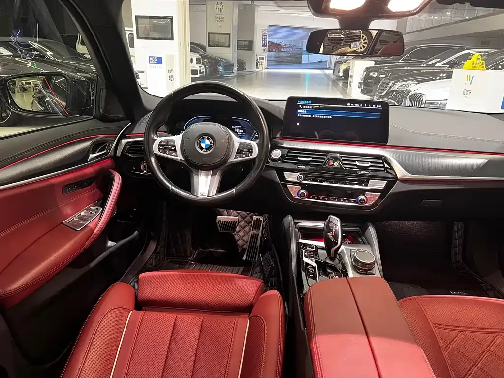 BMW 5 Series New Energy — фото 3