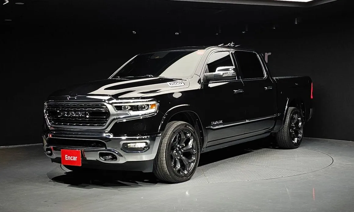 Dodge Ram Pick Up — фото 1