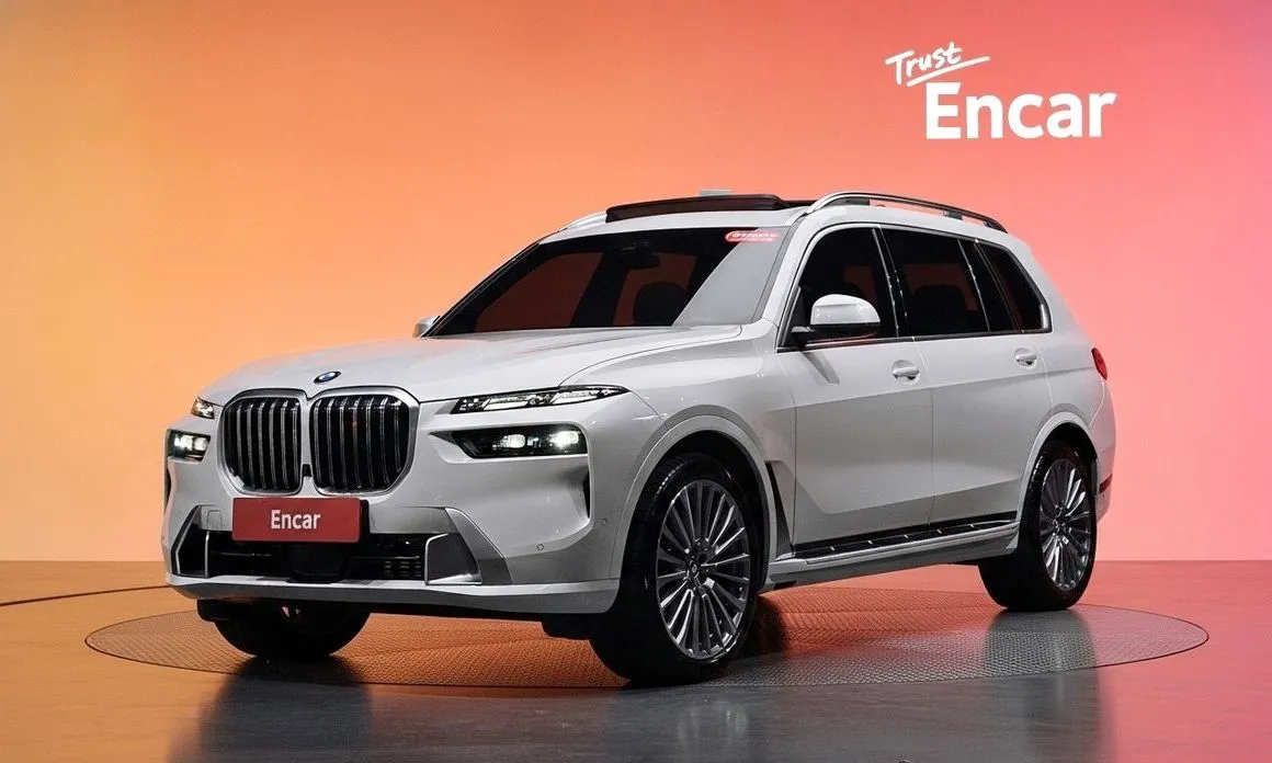 BMW X7 — фото 1