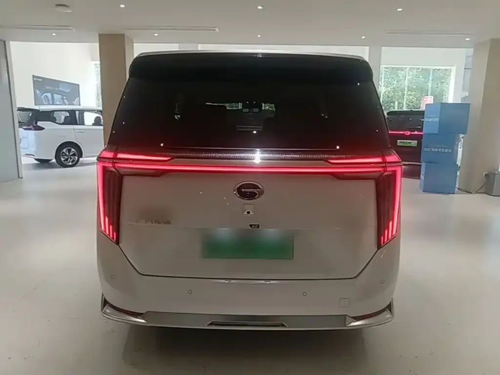 GAC Motor Trumpchi M8 — фото 2