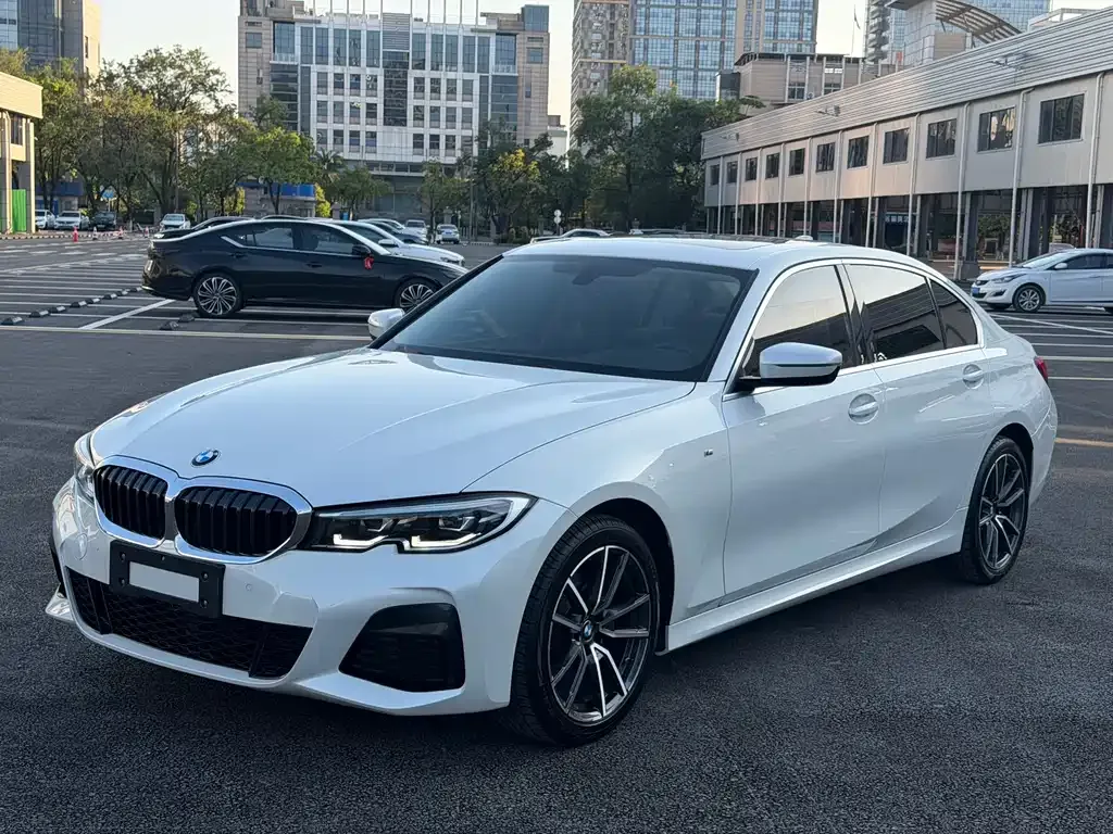 BMW 3 Series — фото 1