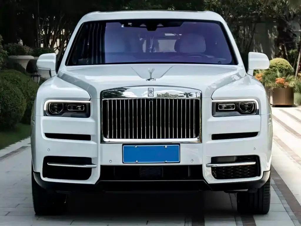 Rolls-Royce Cullinan — фото 6