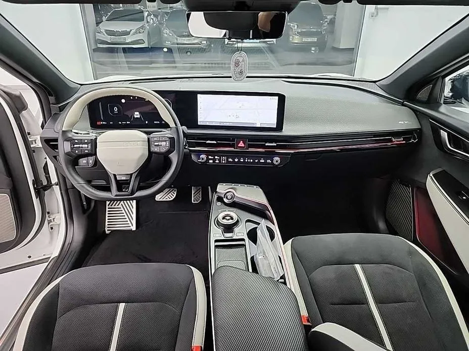 Kia EV6 — фото 4