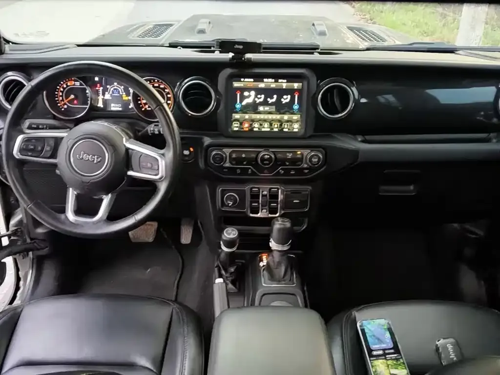 Jeep Wrangler 2023 из CN, фото 3
