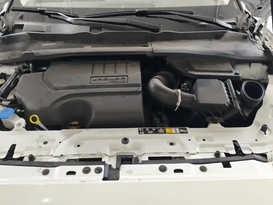 Jaguar E-PACE 2023 из CN, фото 3