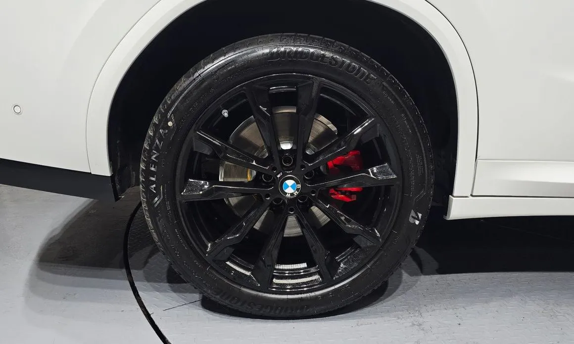 BMW X4 2025 из KR, фото 6