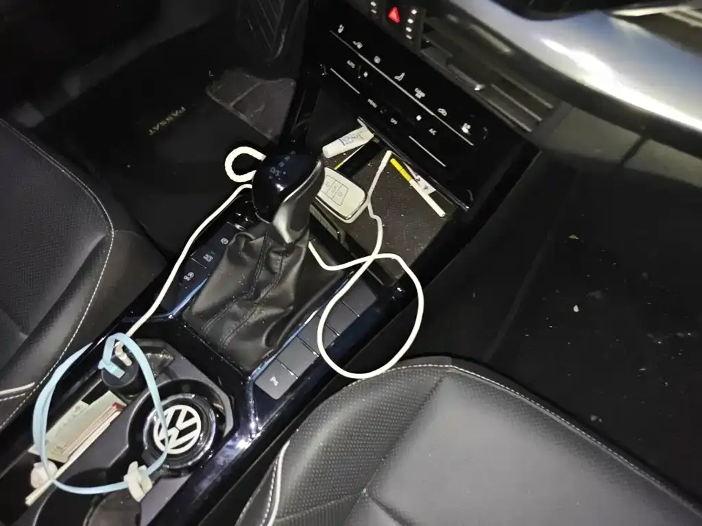Volkswagen Passat — фото 6