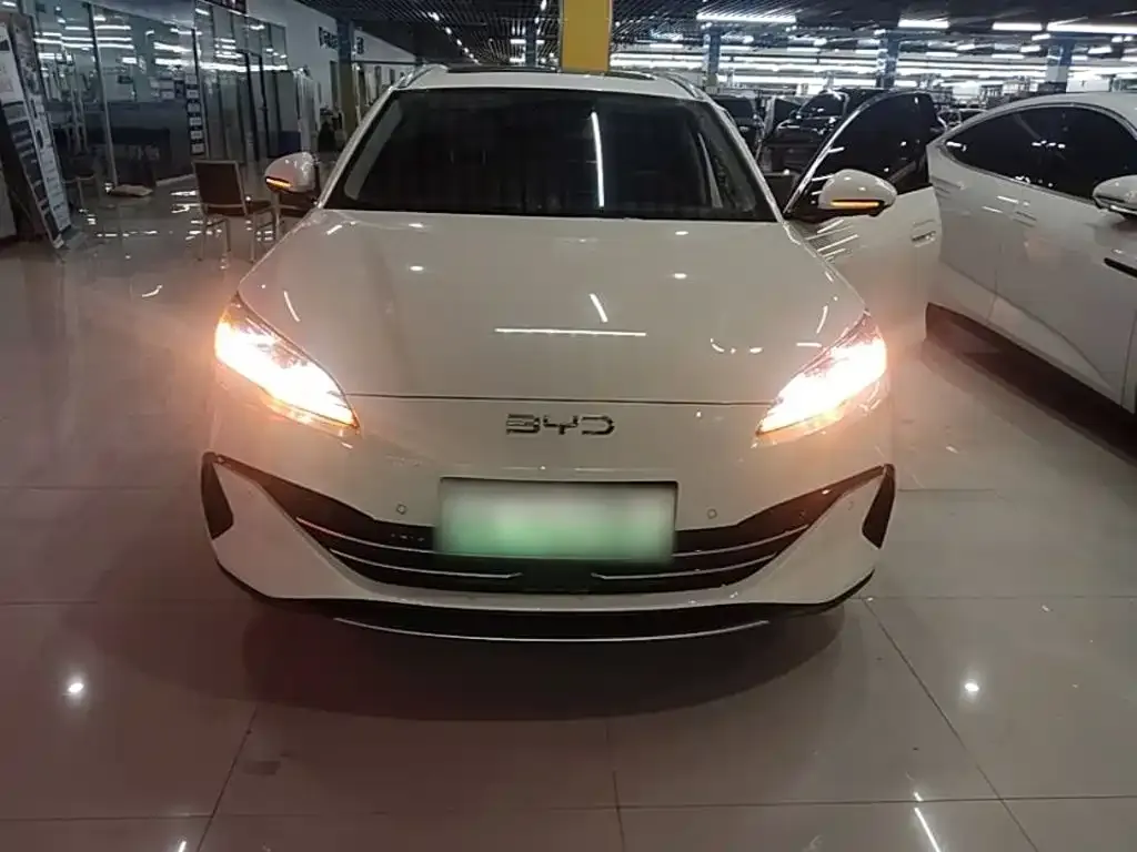 BYD Seal 06 DM-i Touring Edition — фото 6