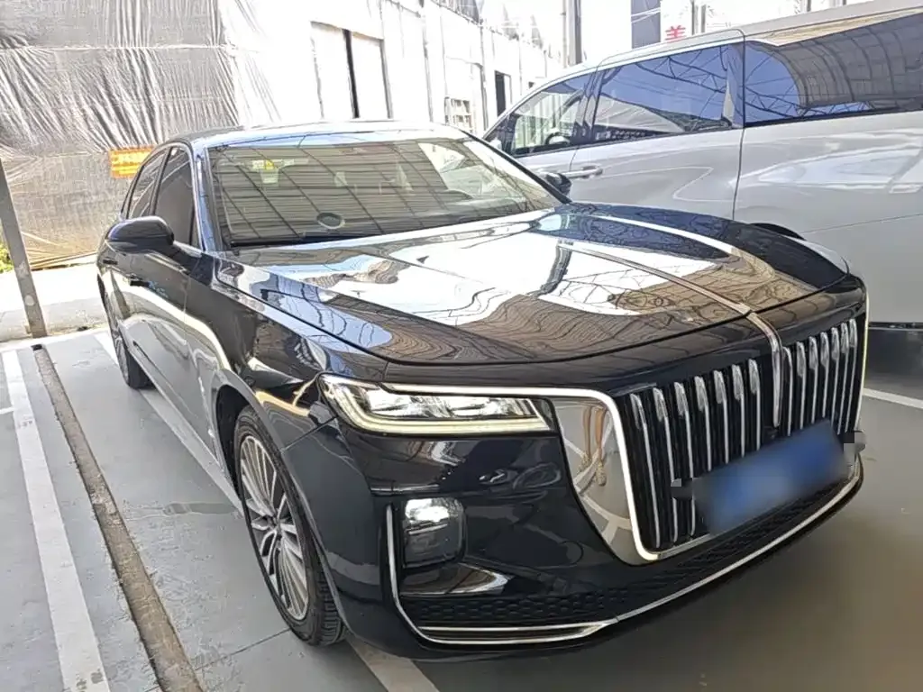 Hongqi H9 — фото 2