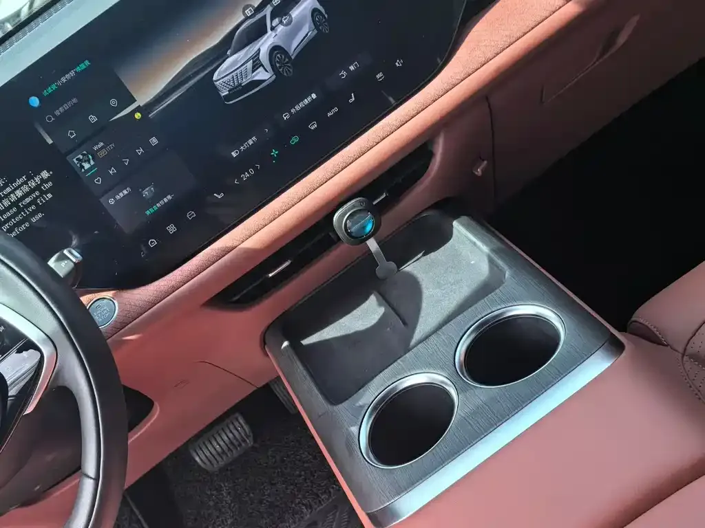 Changan CS75PLUS — фото 2