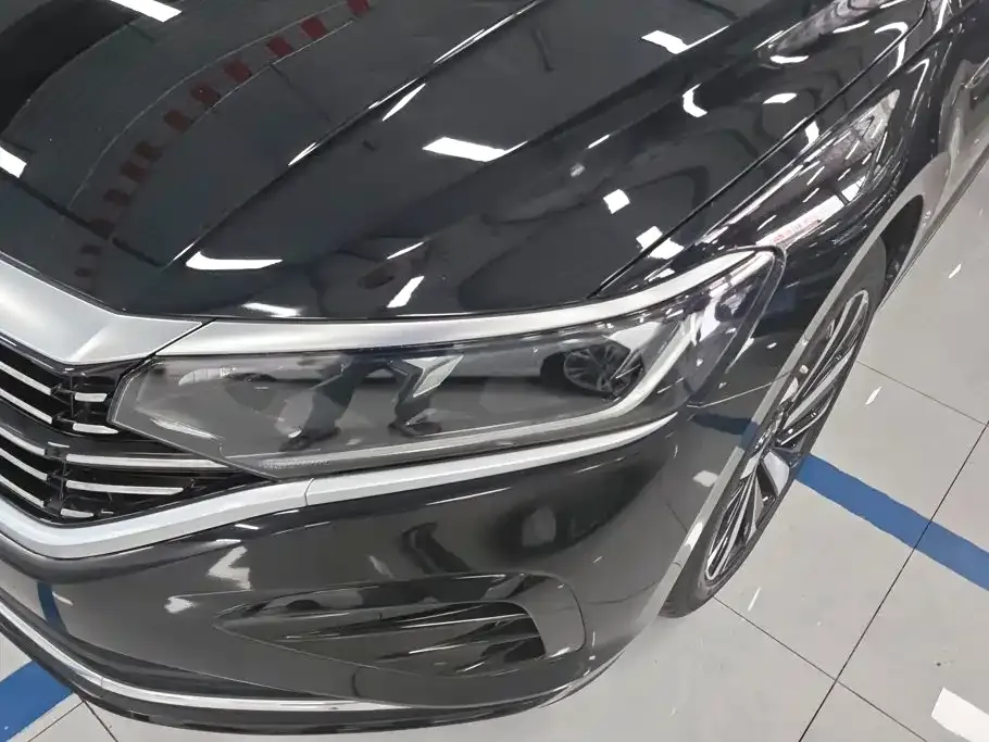 Volkswagen Passat — фото 5