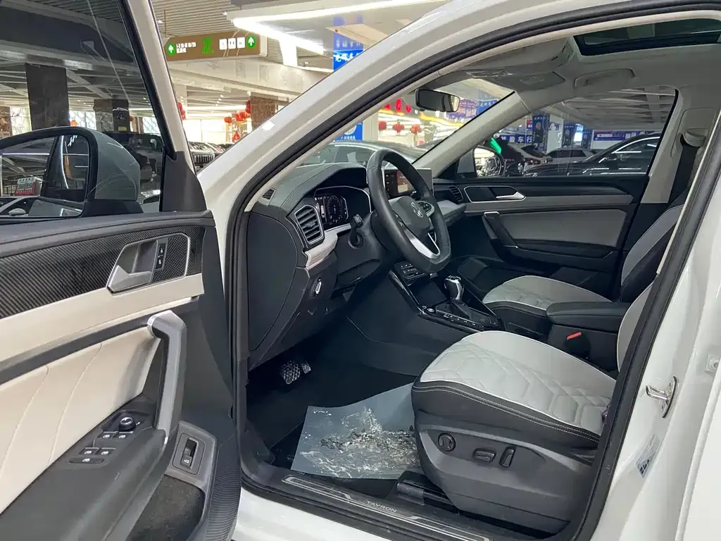 Volkswagen Tayron 2022 из CN, фото 10