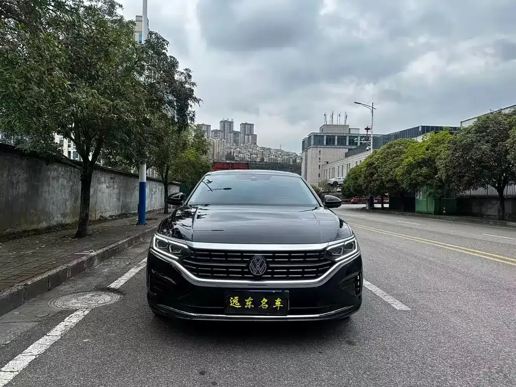 Volkswagen Passat — фото 2