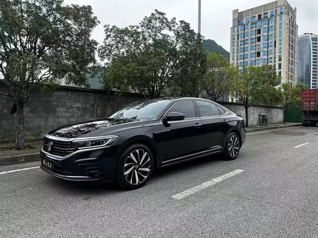 Volkswagen Passat — фото 9