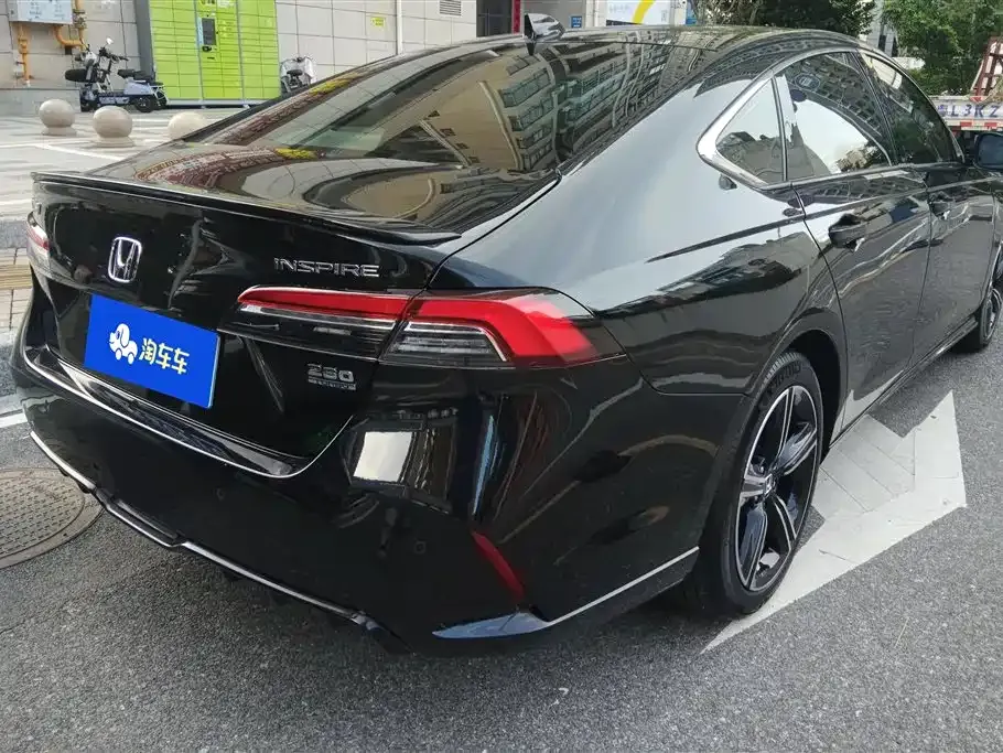 Honda Inspire — фото 10