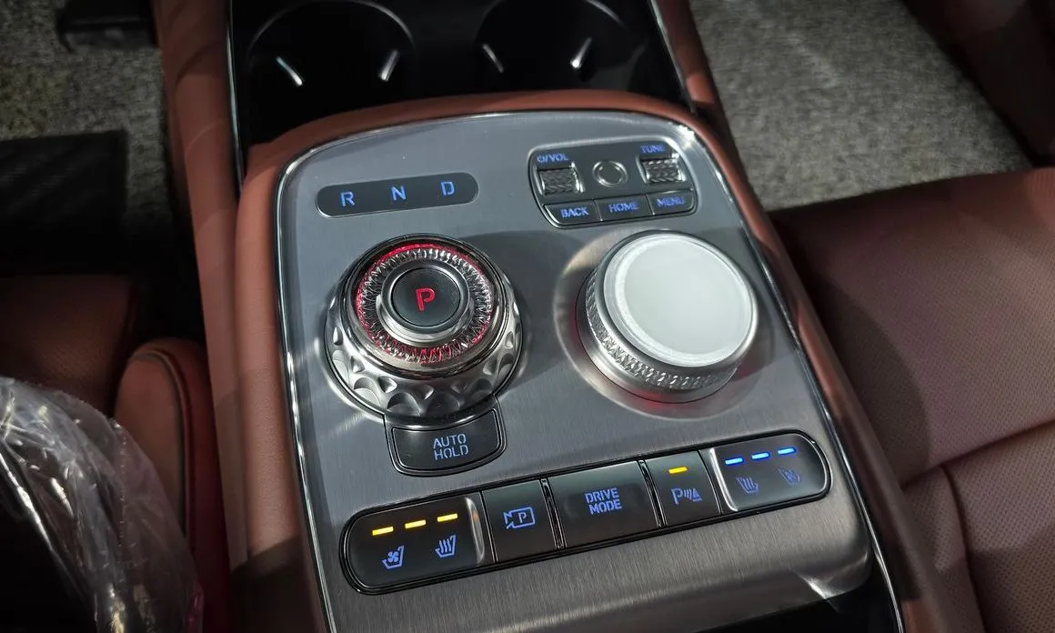 Genesis G90 2023 из KR, фото 8