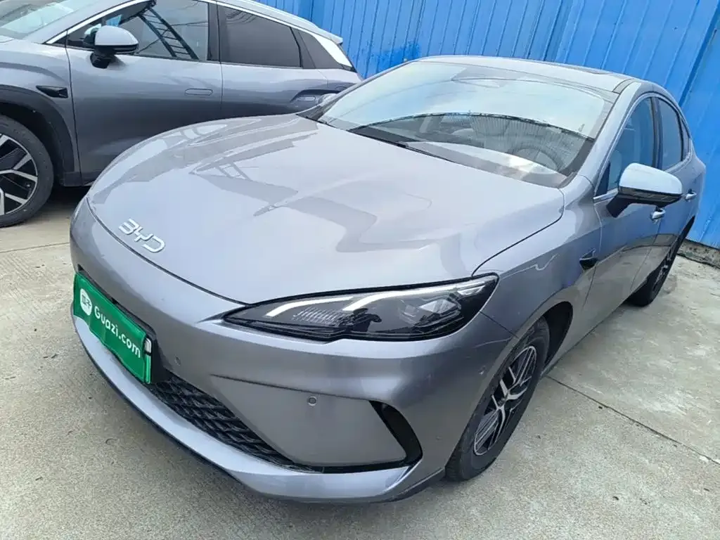 BYD Seal 05 DM-i — фото 7