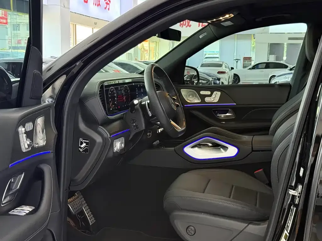 Mercedes-Benz GLS 2024 из CN, фото 2