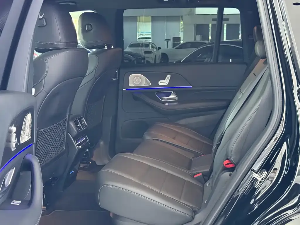Mercedes-Benz GLS 2024 из CN, фото 7
