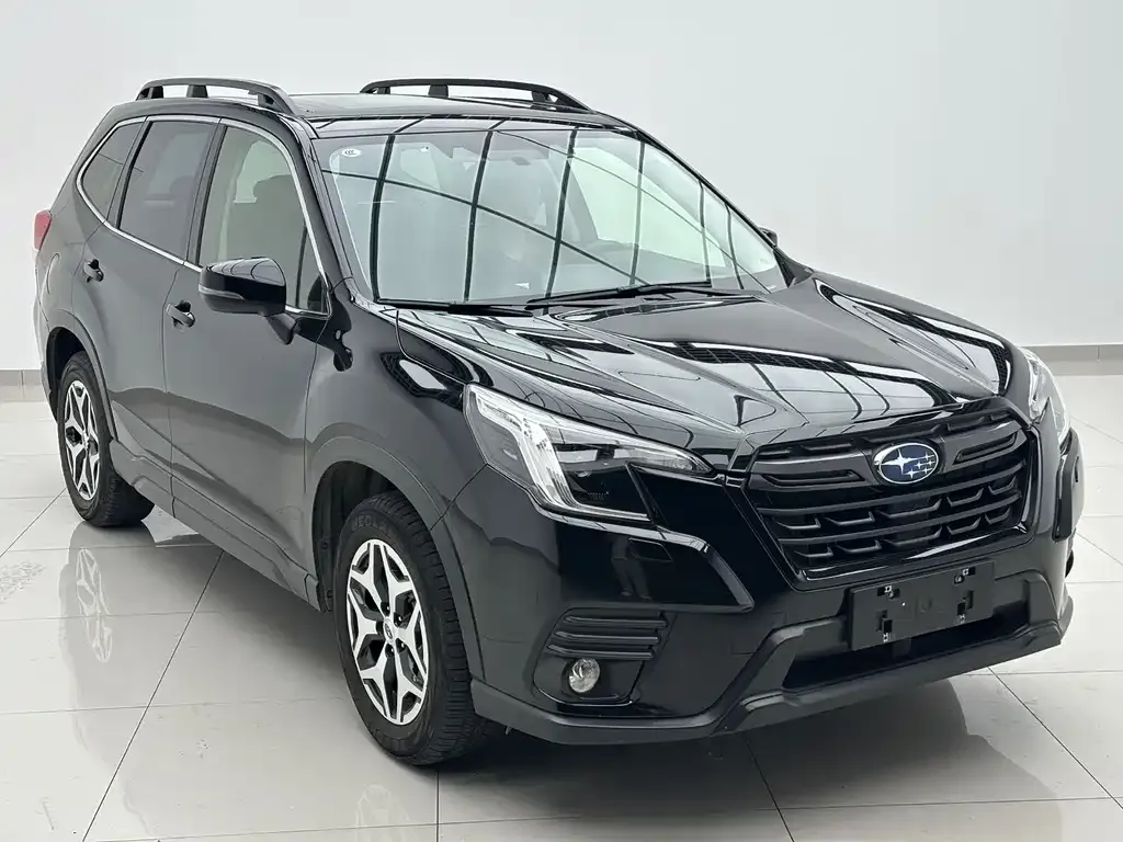 Subaru Forester — фото 6