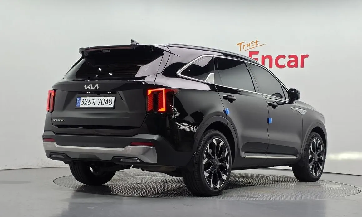 Kia Sorento — фото 3