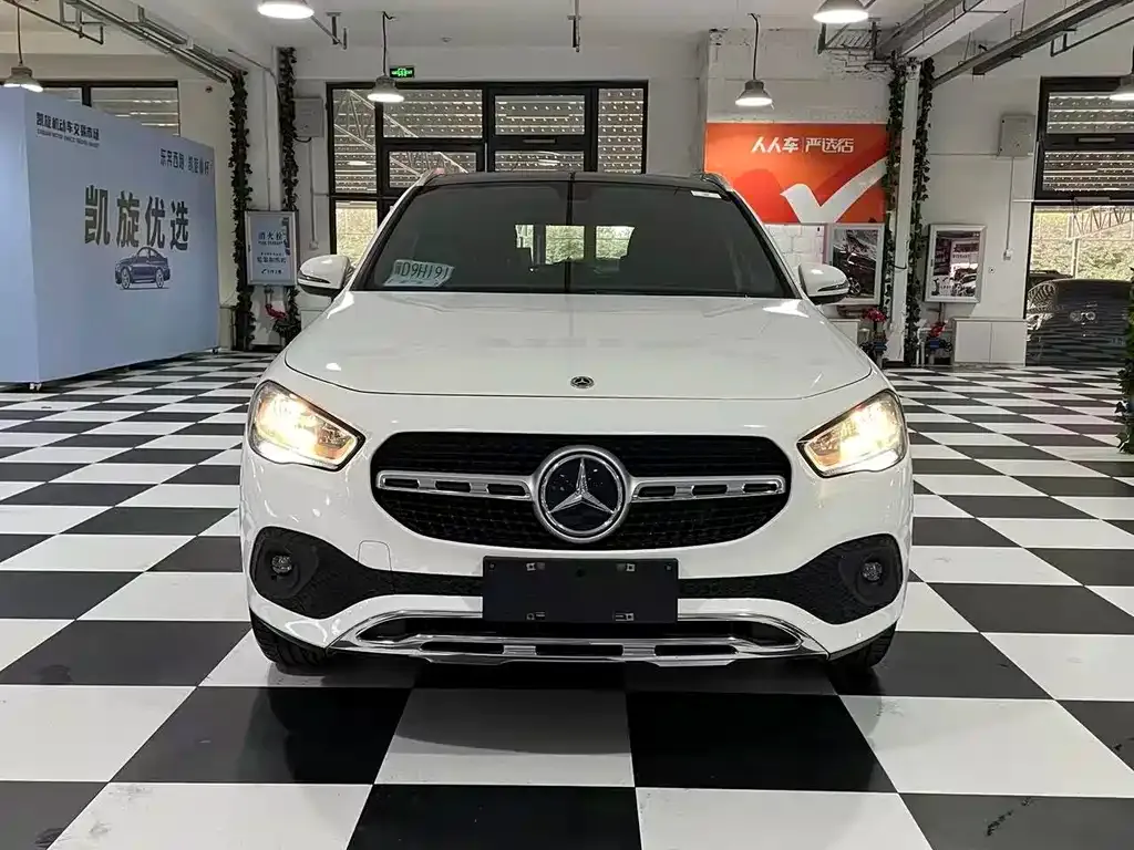 Mercedes-Benz GLA — фото 5