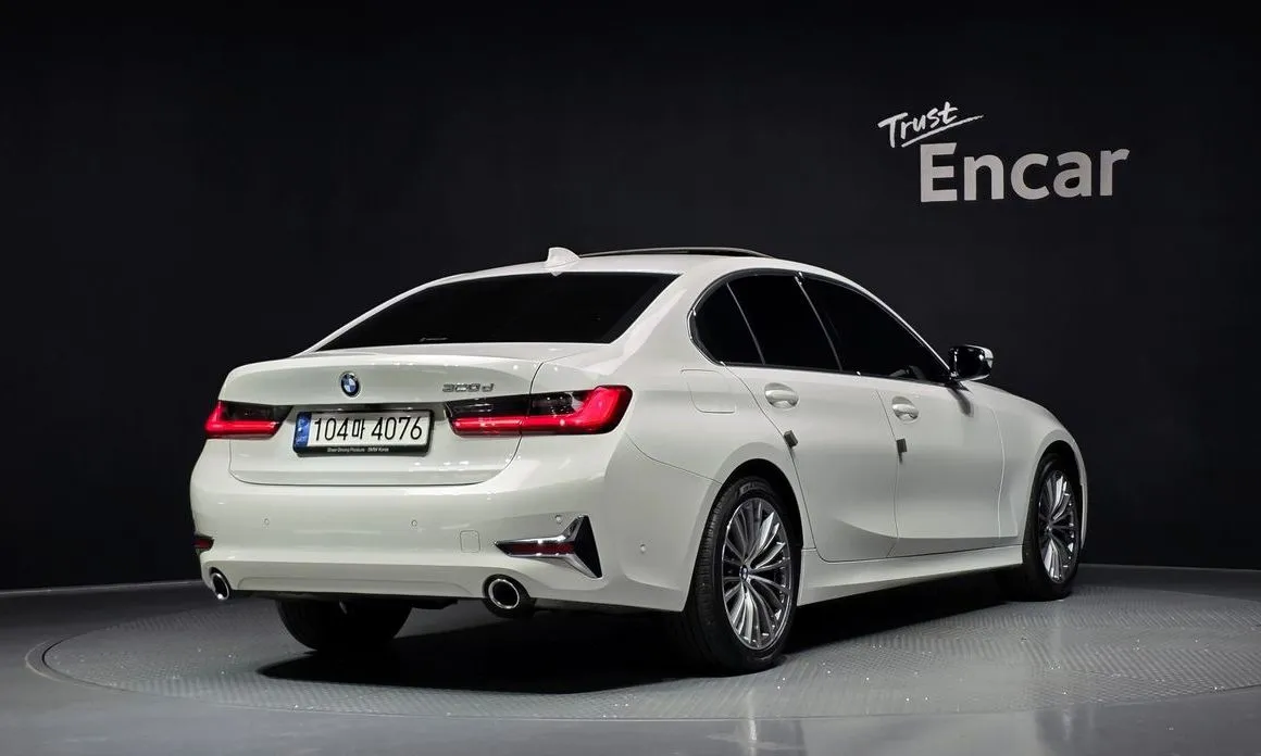 BMW 3-Series 2021 из KR, фото 5