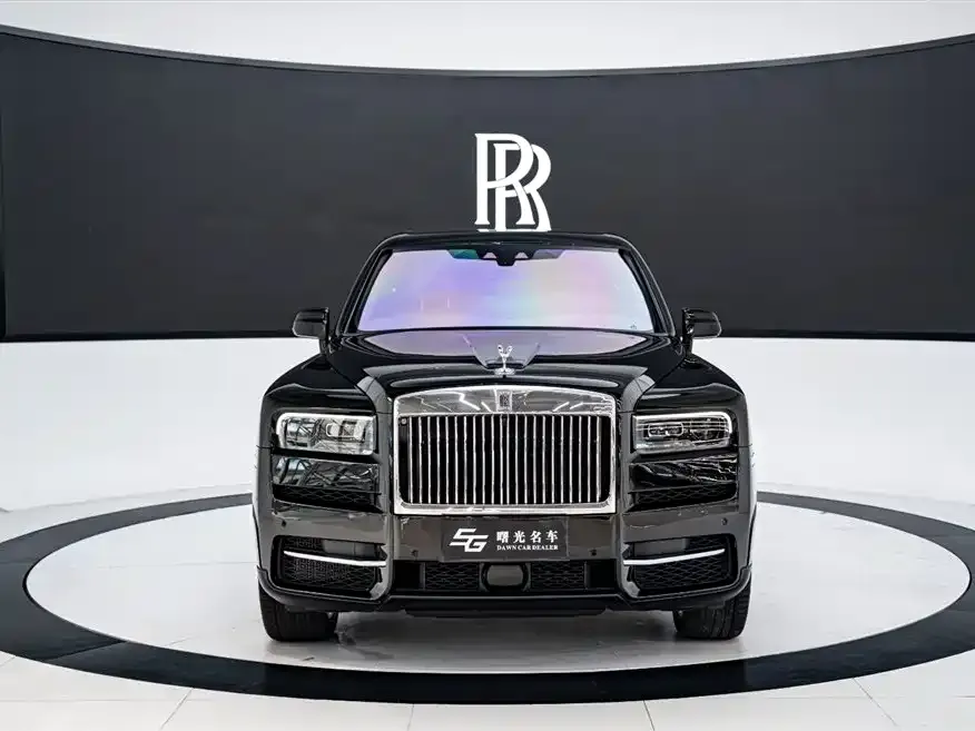 Rolls-Royce Cullinan — фото 7