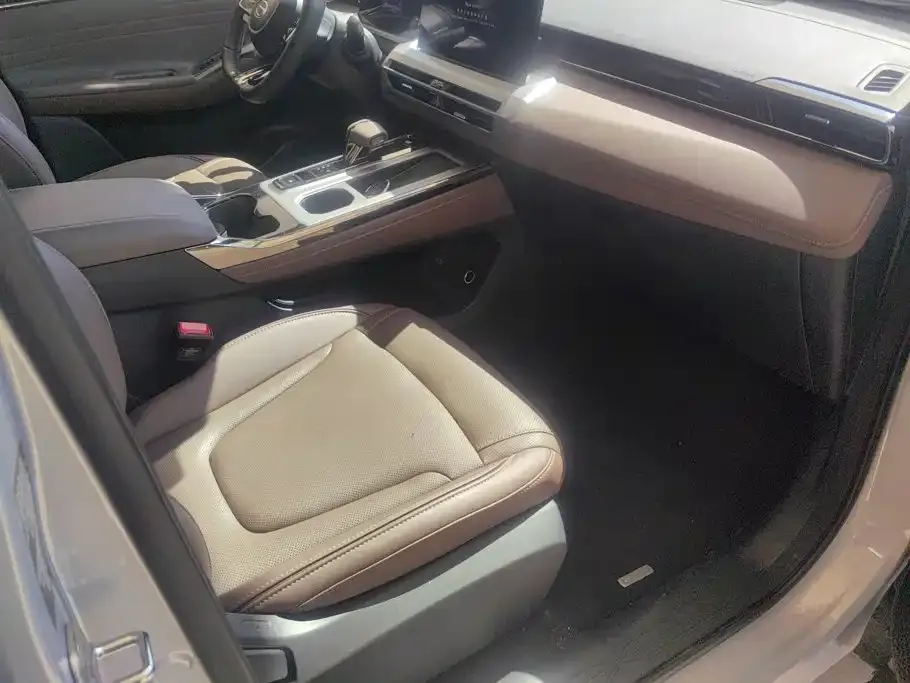 GAC Motor Trumpchi GS4 — фото 8